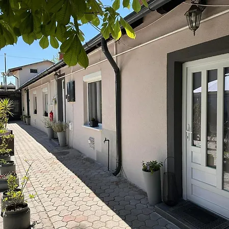 Kertesz Vendeghaz Siófok