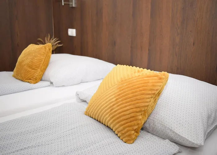 Kertesz Vendeghaz Apartament *